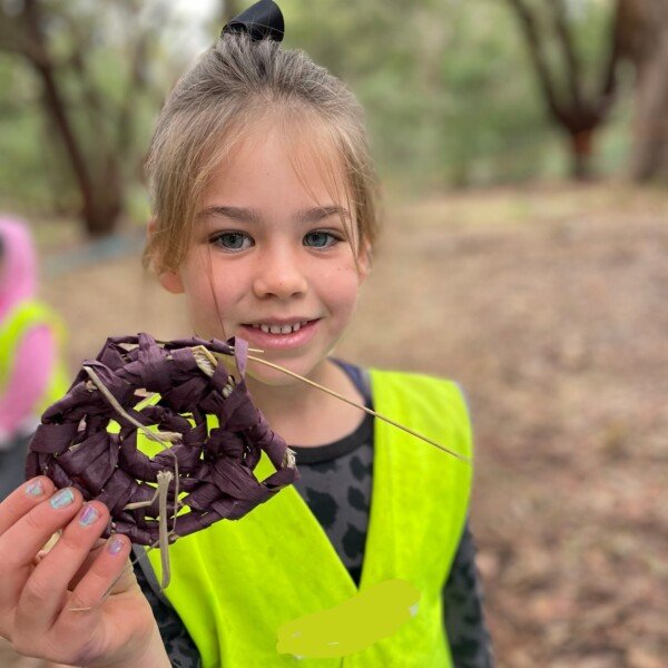 Templestowe Bush Kids ~ Weaving in the Wild!